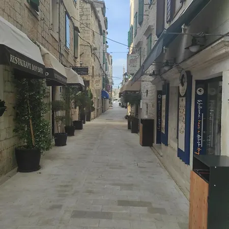 公寓 Old Town By Ivo *