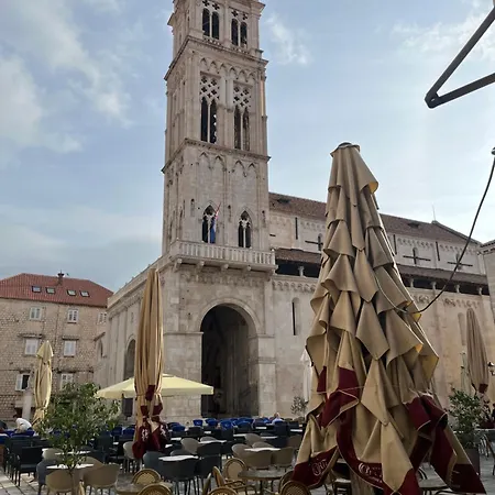 Old Town By Ivo 公寓