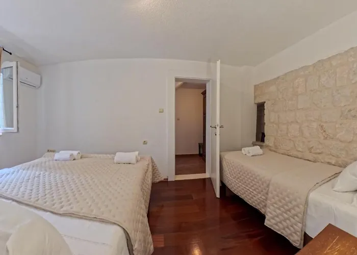 Daire Old Town By Ivo *