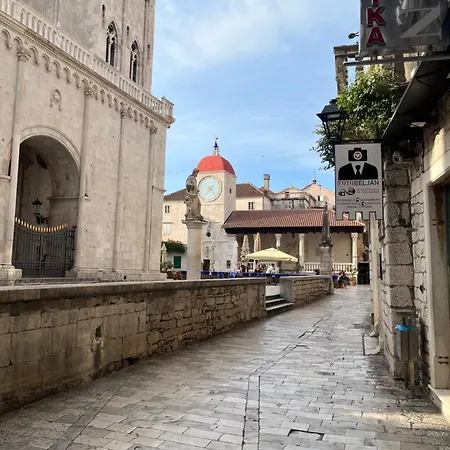 Old Town By Ivo Apartman *