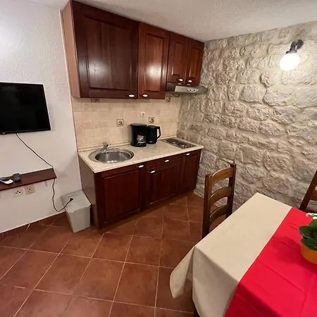 Old Town By Ivo Apartman Trogir