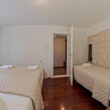 公寓 Old Town By Ivo *