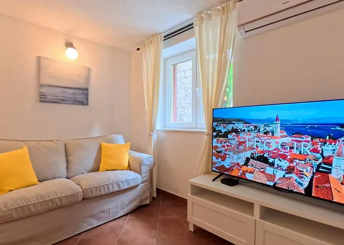 Old Town By Ivo 公寓 特罗吉尔